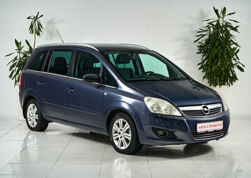 Opel Zafira Вид 3