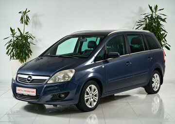 Opel Zafira Вид 1