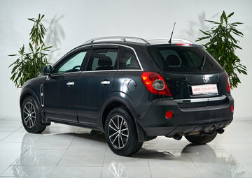 Opel Antara Вид 5