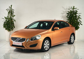 Volvo S60 Вид 1