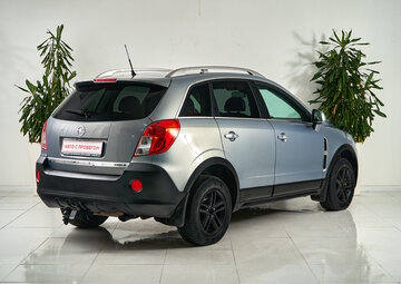 Opel Antara Вид 5