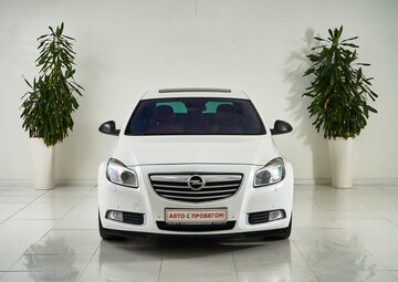 Opel Insignia Вид 2