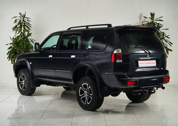 Mitsubishi Pajero Sport Вид 4