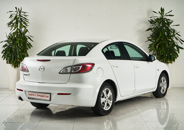 Mazda 3 Вид 5