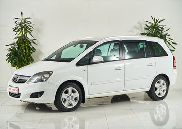 Opel Zafira Вид 1