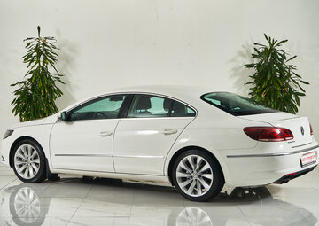 Volkswagen Passat CC Вид 4