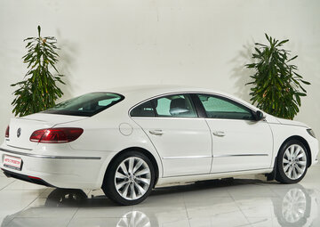 Volkswagen Passat CC Вид 5