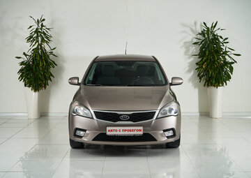 Kia Ceed Вид 2