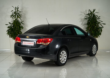 Chevrolet Cruze Вид 5