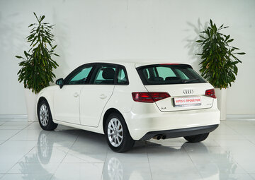 Audi A3 Вид 4
