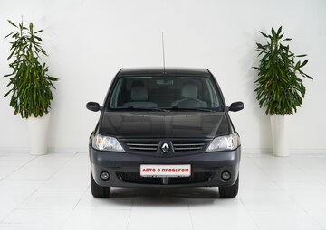 Renault Logan Вид 2