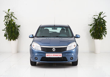 Renault Sandero Вид 2