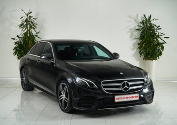 Mercedes benz E-Класс Вид 3
