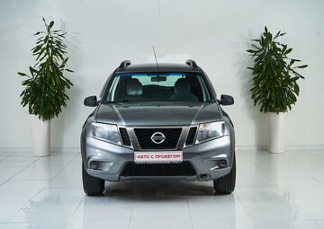 Nissan Terrano Вид 2