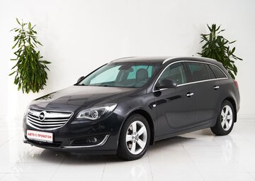 Opel Insignia Вид 1