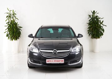 Opel Insignia Вид 2