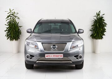 Nissan Pathfinder Вид 2