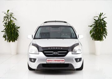 Kia Carens Вид 2