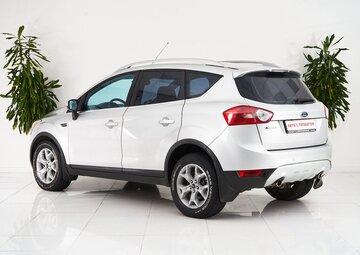 Ford Kuga Вид 4