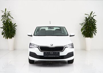 Skoda Rapid Вид 5
