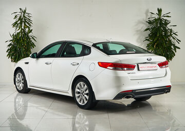 Kia Optima Вид 4