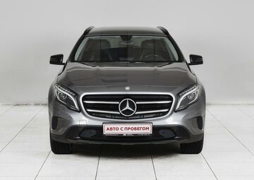 Mercedes benz GLA Вид 3