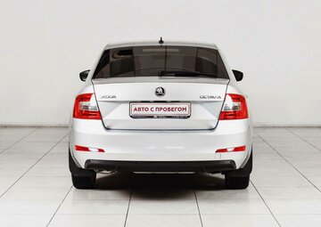 Skoda Octavia Вид 4