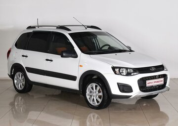 Lada Kalina Вид 1