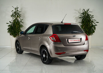Kia Ceed Вид 4