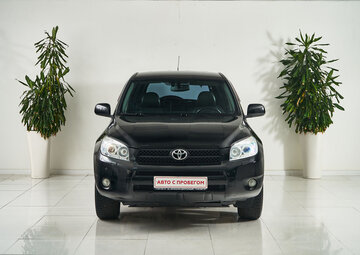 Toyota RAV4 Вид 2