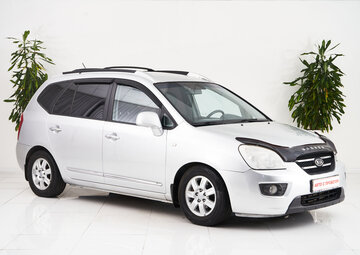 Kia Carens Вид 3