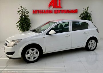 Opel Astra Вид 1