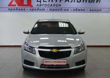 Chevrolet Cruze Вид 2