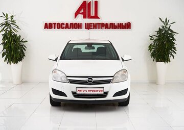 Opel Astra Вид 2