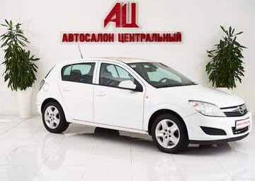 Opel Astra Вид 3