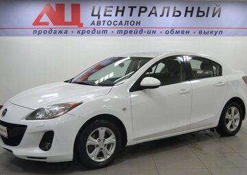 Mazda 3 Вид 1