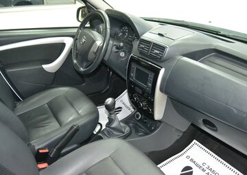 Nissan Terrano Вид 5