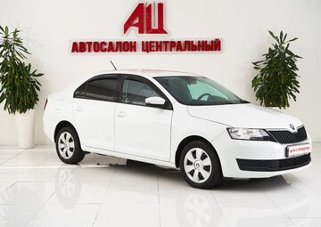 Skoda Rapid Вид 3