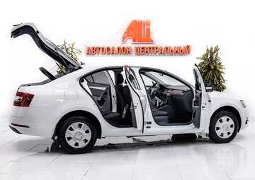 Skoda Rapid Вид 5